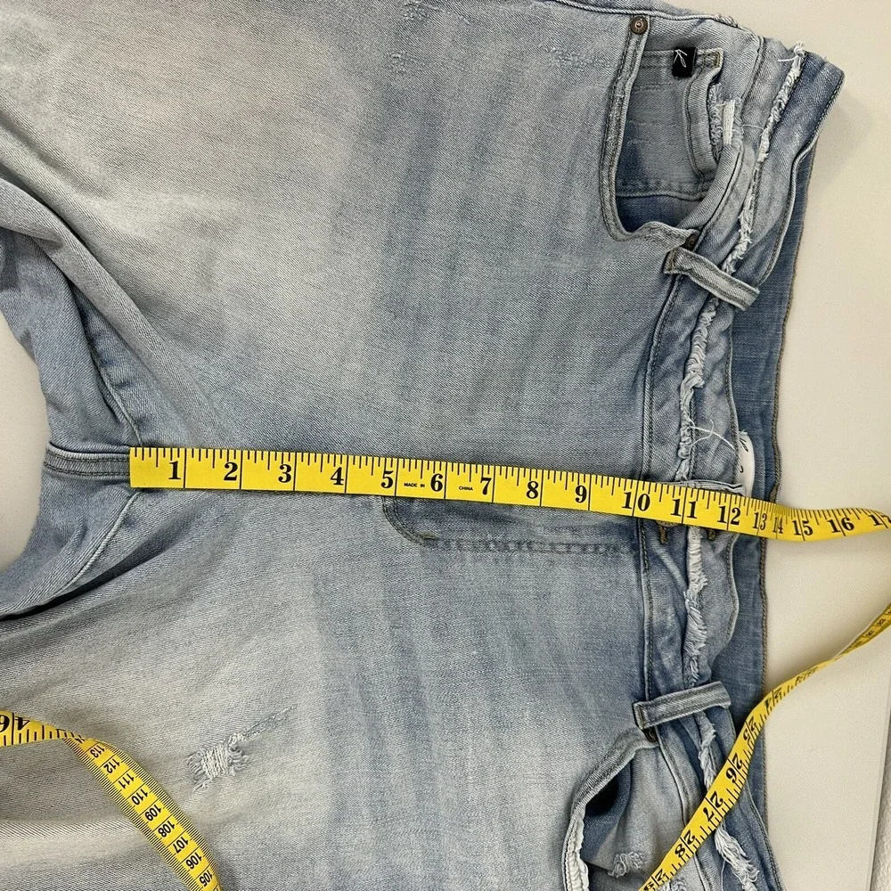Kancan Jeans Womens Plus size 20 Blue Light Wash Crop Distressed Stretch‎